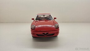 1:18 ALFA ROMEO SPIDER ,1 - 8