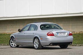 Jaguar S-Type 4,2 V8 300Ps - 8