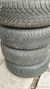 Predám zimné pneumatiky s diskami  Octavia195/65R15 - 8