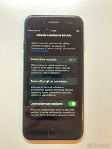 iPhone SE 2020 - 64GB Čierny - 8