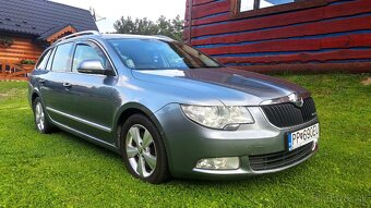 Škoda Superb Combi 1.6 TDI ELEGANCE - 8