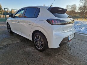 Peugeot 208 1.2 puretech 74 kW automat - 8