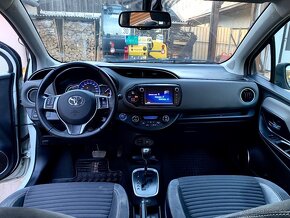 Toyota Yaris Hatchback 55km automat - 8