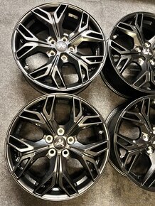 5x114,3 R18 Originál alu Mitsubishi Outlander a Eclipse TOP - 8