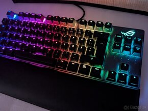 ASUS ROG Strix Scope TKL Deluxe (herná klávesnica) - 8