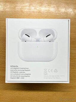 Apple AirPods Pro s MagSafe puzdrom (USB-C) - 8