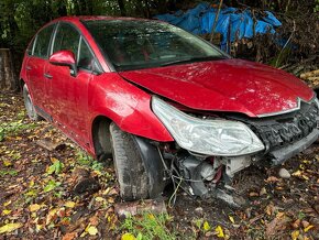 Citroën C4 1.6 benzín - 8