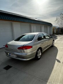 Peugeot 607 - 8