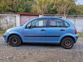 Citroën C3 z roku 2006 – dospelé, 18 ročné auto s dušou - 8