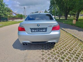 BMW M5 E60 v10 - 8