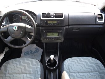 Škoda Roomster 1.4 16V Comfort - 8