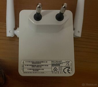 NETGEAR WN3000RPv3 Universal WiFi Range Extender - 8