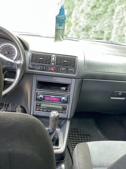 VW Golf 4 1.9TDI 74KW Pacific Edition - 8