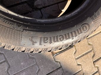 215/55R16 Continental zimne - 8