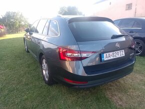 Predám Škoda Superb combi 2,0tdi 110kw ročník 2019 - 8