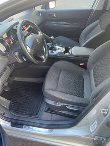 Peugeot 3008 1.6HDi Style - 8