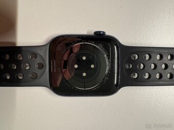 Apple watch 7 Nike Edition - 8