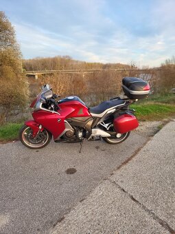 Predám honda vfr 1200 - 8