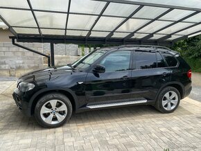 BMW X5.  E70 - 8