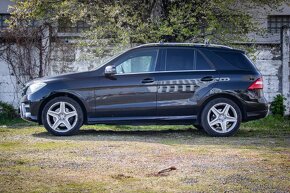 Mercedes-Benz ML 350 BLUETEC 4MATIC - 8