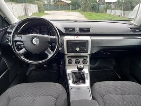 Volkswagen Passat B6 Variant 2.0TDi  Higline - 8