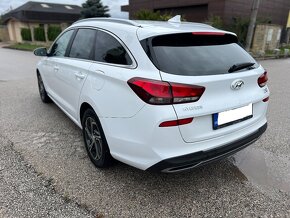 Hyundai i30 1.6 CRDi 2021 - 8