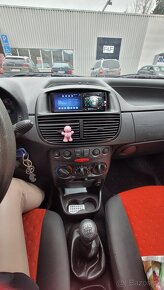 Fiat Punto 1.2 8V - 8