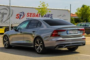 Volvo S60 T4 2.0 190k R-design Geartronic - 8