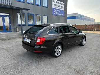 Predám Škoda Superb combi - 8