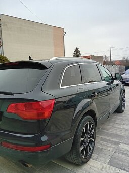 AUDI Q7 7MIESTNÝ PANORAMA - 8