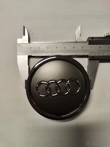 Kryty kolies / diskov Audi 4ks - 8