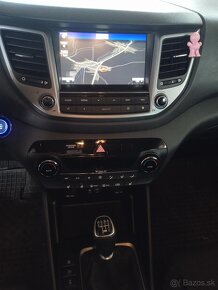 Hyundai Tucson - 8