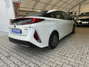 Toyota Prius 1.8 PLUG-IN HYBRID - 8