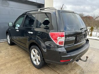 Subaru Forester 2.0-4x4-108kW-r.v 2010-222000km - 8