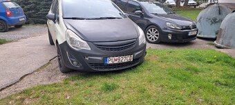 Opel Corsa D 2011 - 8