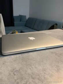 Macbook Pro 2015 13’inch , i5 8gb RAM - 8