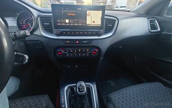 Kia Ceed SW,CRDi,r.2020 - 8