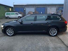 VW PASSAT COMBI 1,5Tsi 8/2023 benzin-automat 150 Ps - 8