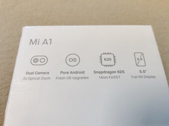 Xiaomi Mi A1 4G LTE.   4gb/64gb.   Čierna metalíza. - 8