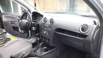 FORD FUSION 1,4 benzín - FORD FUSION 1,4 TDCI - 8