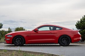 Ford GT Mustang Fastback 5.0 Ti-VCT V8 - 8