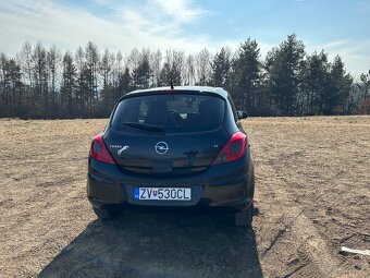 Opel Corsa D 1.4 benzín - 8