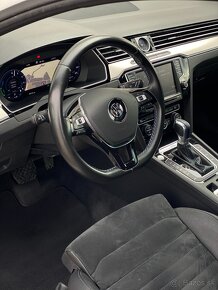 Volkswagen Passat GTE 1.4 TSI Plug-in hybrid - 8