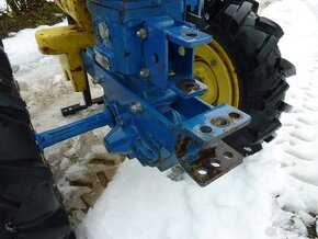 Predam malotraktor AGZAT - Honda motor 160cm3 - 5,5HP. - 8