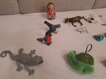 Hračky,duplo,figúrky, autá,stikeez, drak - 8