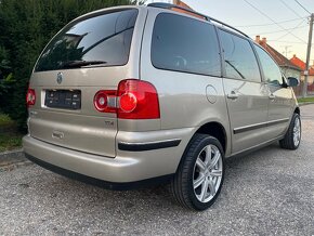 Vw Sharan 1.9tdi 85kw Bussines - 8