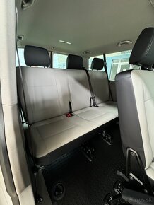 Prenájom minibusu VW Caravelle T6 Long - 8