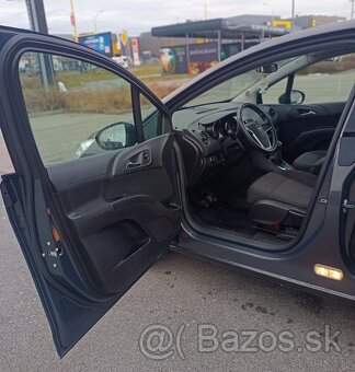 Opel Meriva B 1.4 benzín - 8