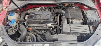 Volkswagen Golf V 1,9TDI 77kw kód:BLS kombi - 8