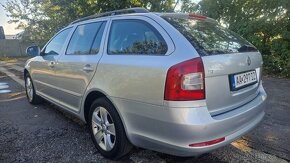 ŠKODA OCTAVIA COMBI 1.6 TDI.DSG - 8